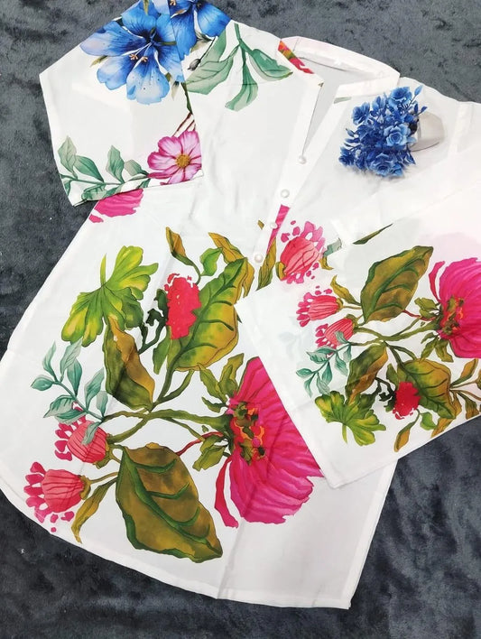 Lilly Printed Floral Shirt Set Medium Large with 2 Peacocks