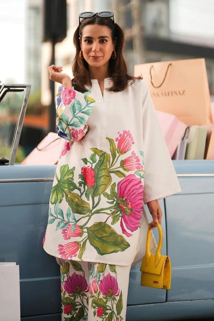 Lilly Printed Floral Shirt Set Medium Large with 2 Peacocks