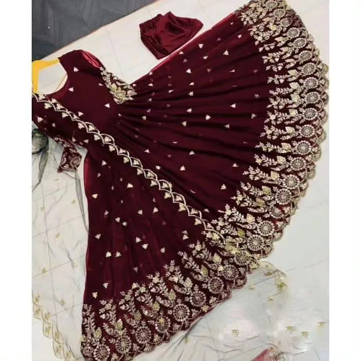 Border Embroidered Maxi Set 3Pcs Maroon Organza Dupatta