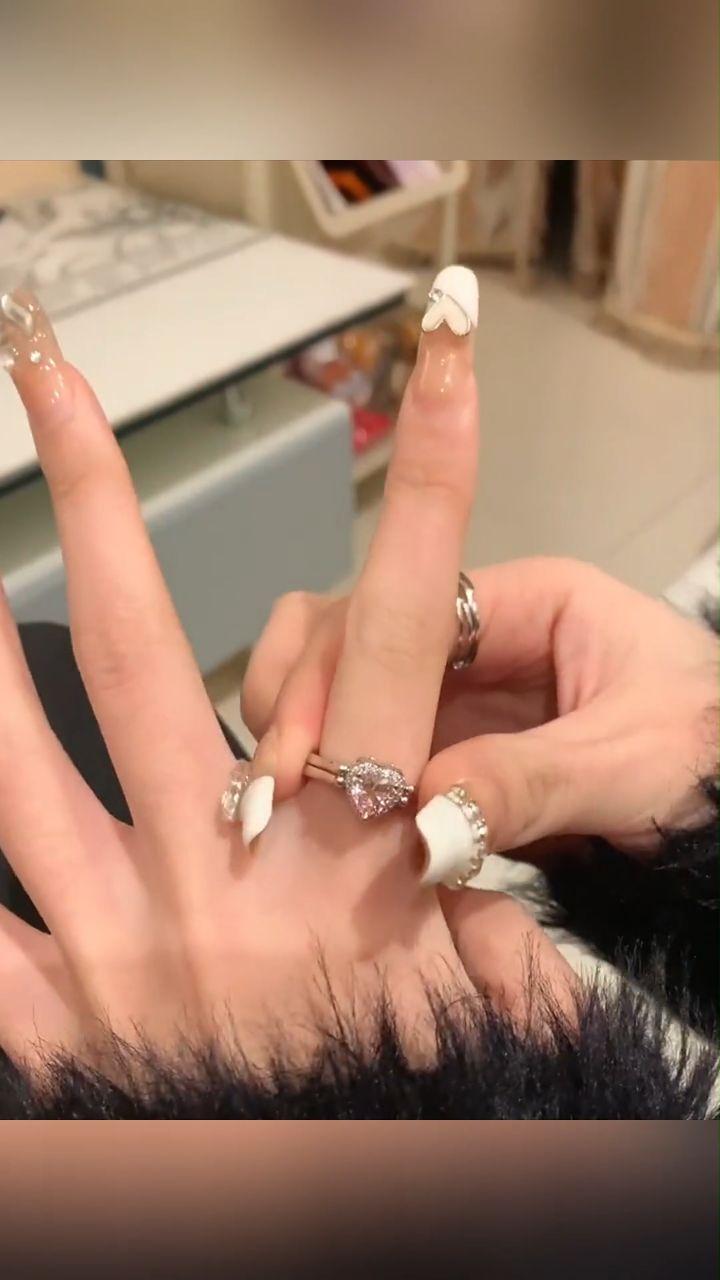 2 in 1 QUEEN Design Ring